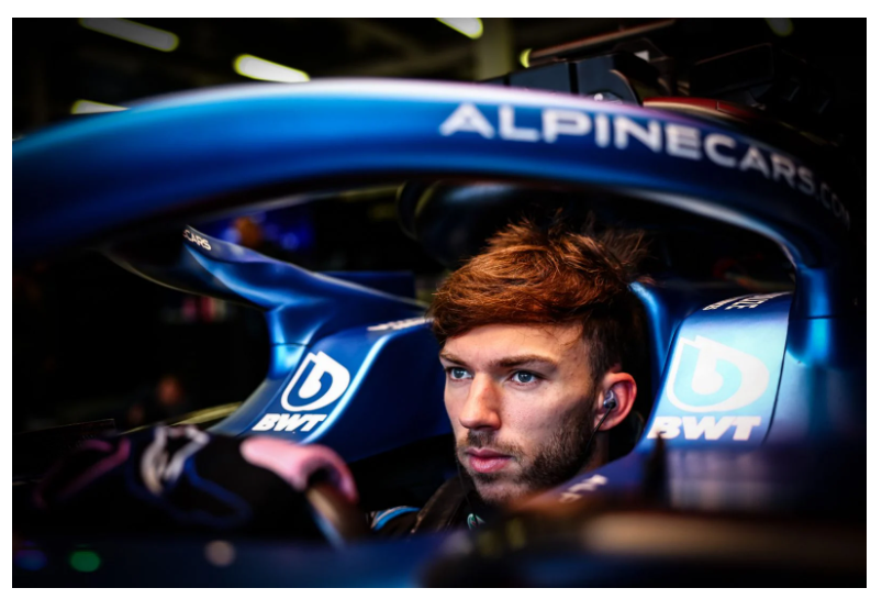 Pierre Gasly drives the Honda E, commercial (Sassy Films UK)
